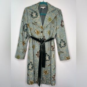 CAbi Guinevere Jacobean Floral Tapestry Brocade Lined Coat with Velvet tie Sz 4